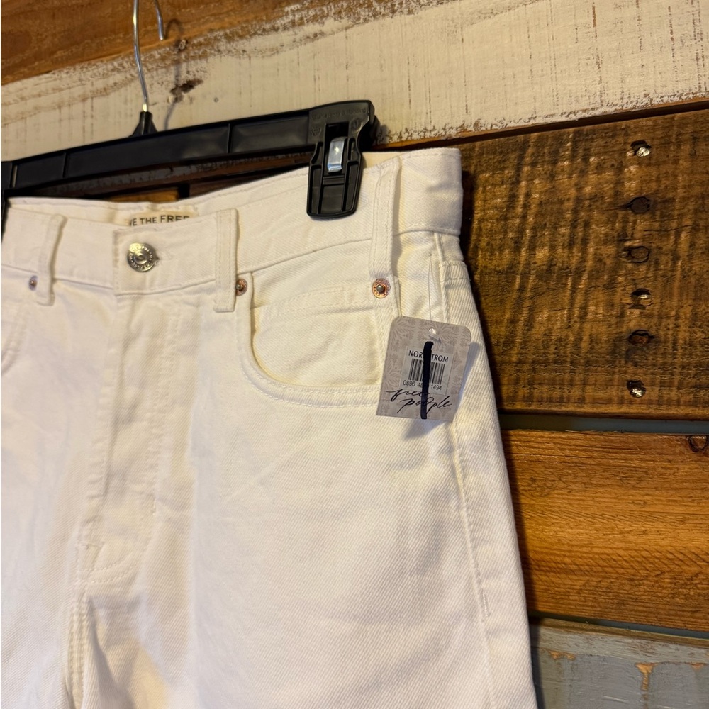 NWT We The Free Tippi Denim Shorts - Picture 8 of 8